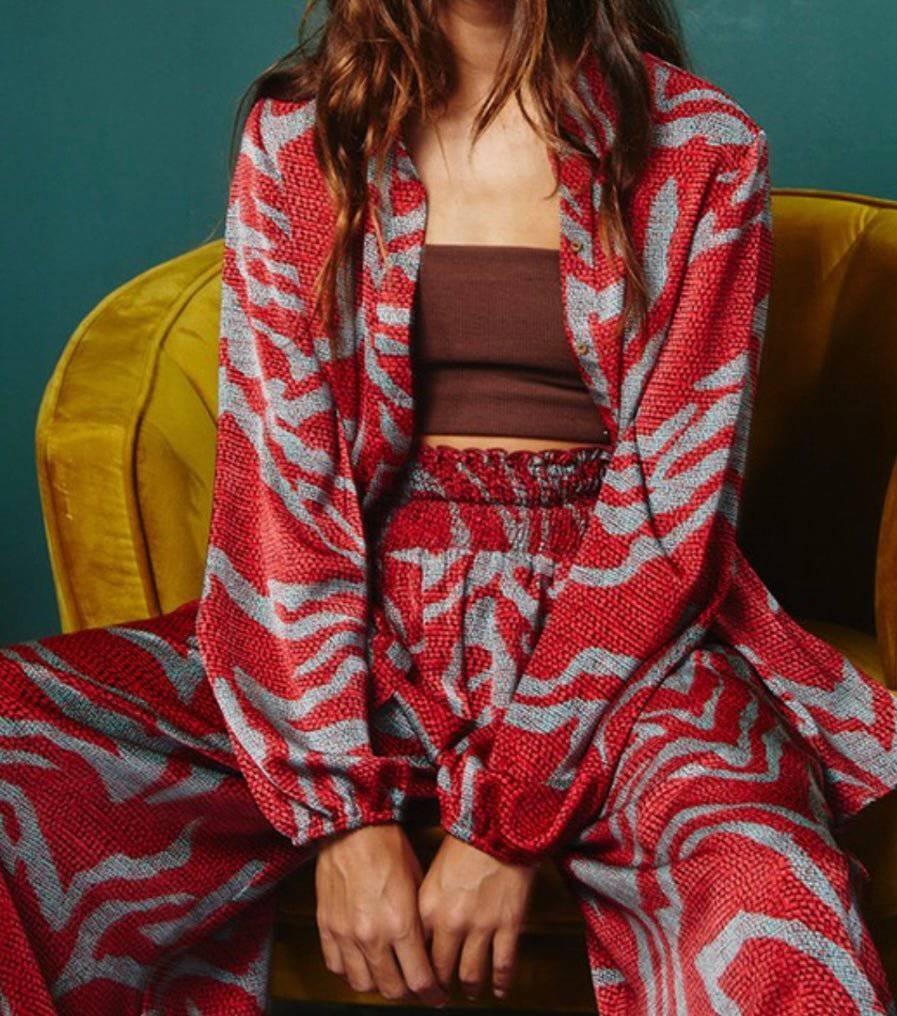 Catalina Red Top: Stylish Button-Down with Relaxed Fit - Bella Boutique & Bellasbylola.com