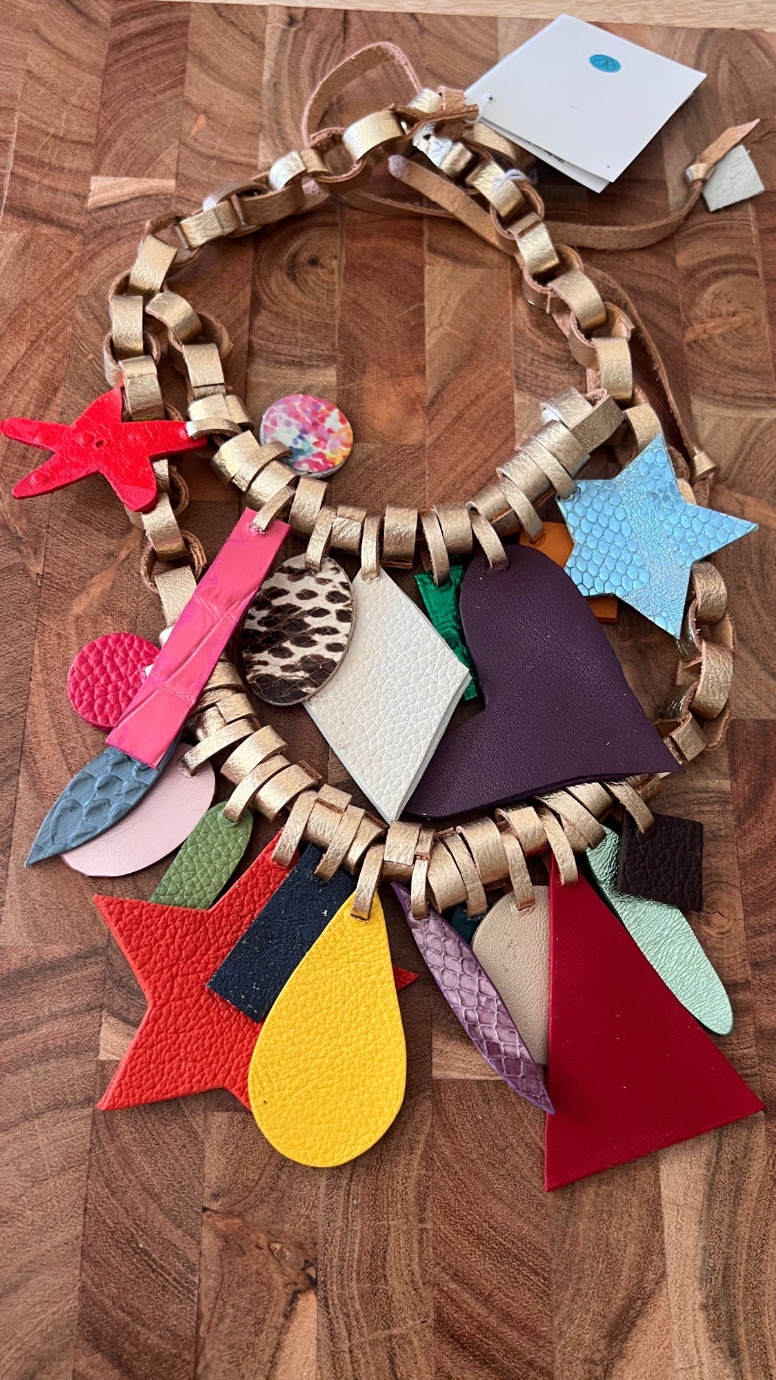 Colors Star Necklace by Arlene Diaz 🇵🇷 - Stylish and Elegant Jewelry Piece - Bella Boutique & Bellasbylola.com