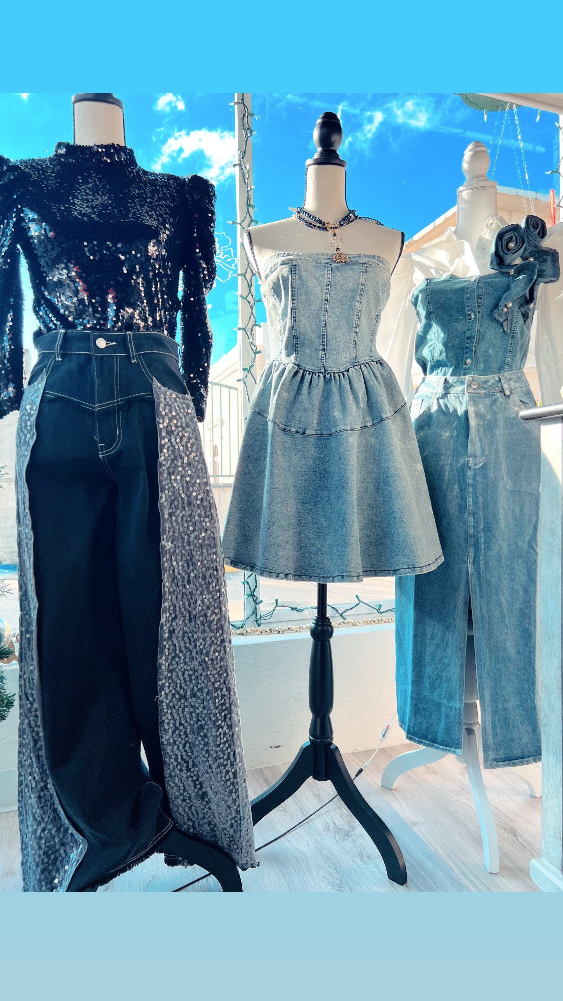 Stylish Corset Long Sleeve Top for Any Occasion - Flattering Fit, Elegant Design - Bella Boutique & Bellasbylola.com