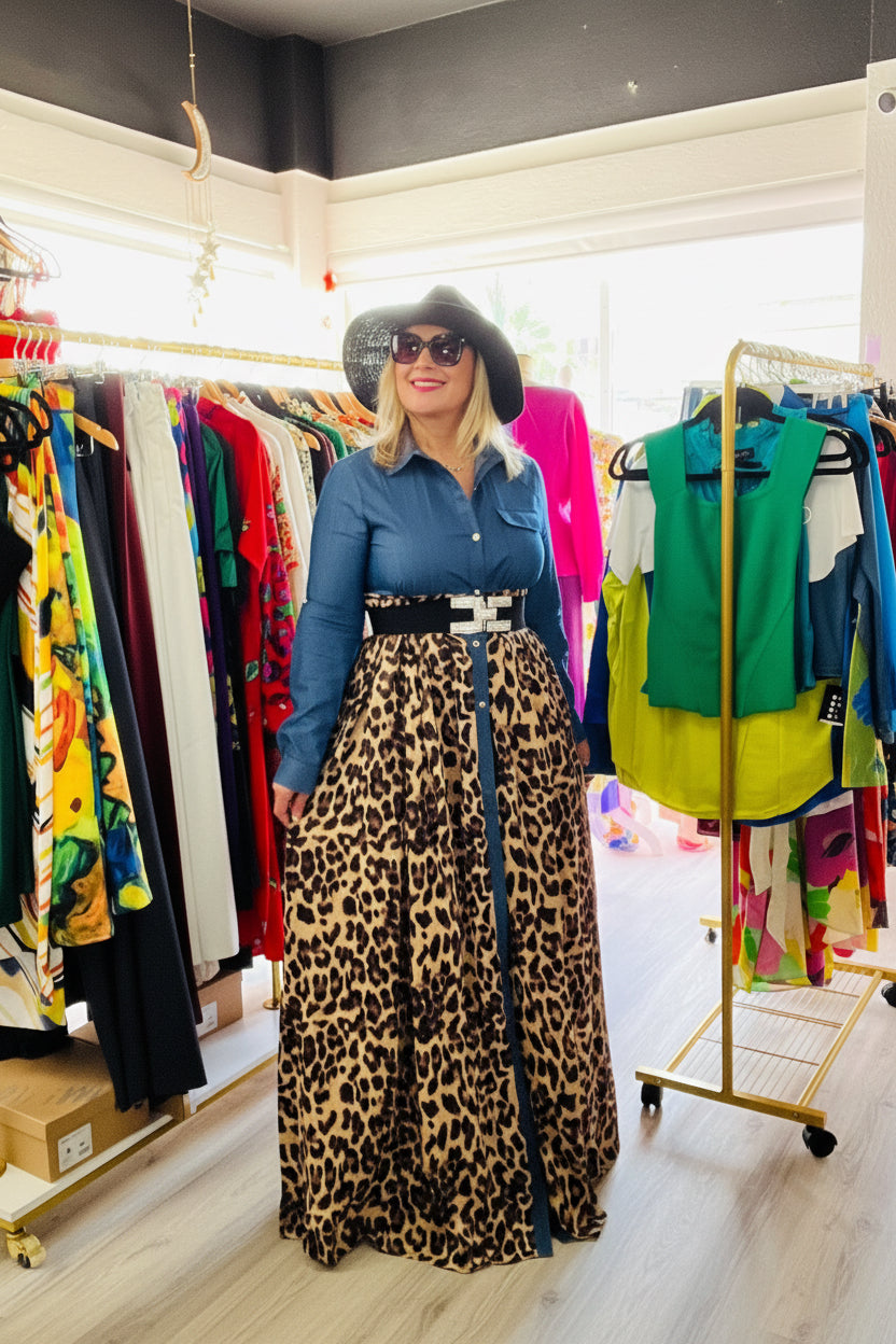 Denim Leopard Maxi Dress - New🌟 también en tienda - Bella Boutique & Bellasbylola.com