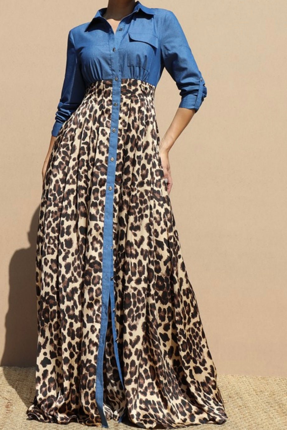 Denim Leopard Maxi Dress - New🌟 también en tienda - Bella Boutique & Bellasbylola.com