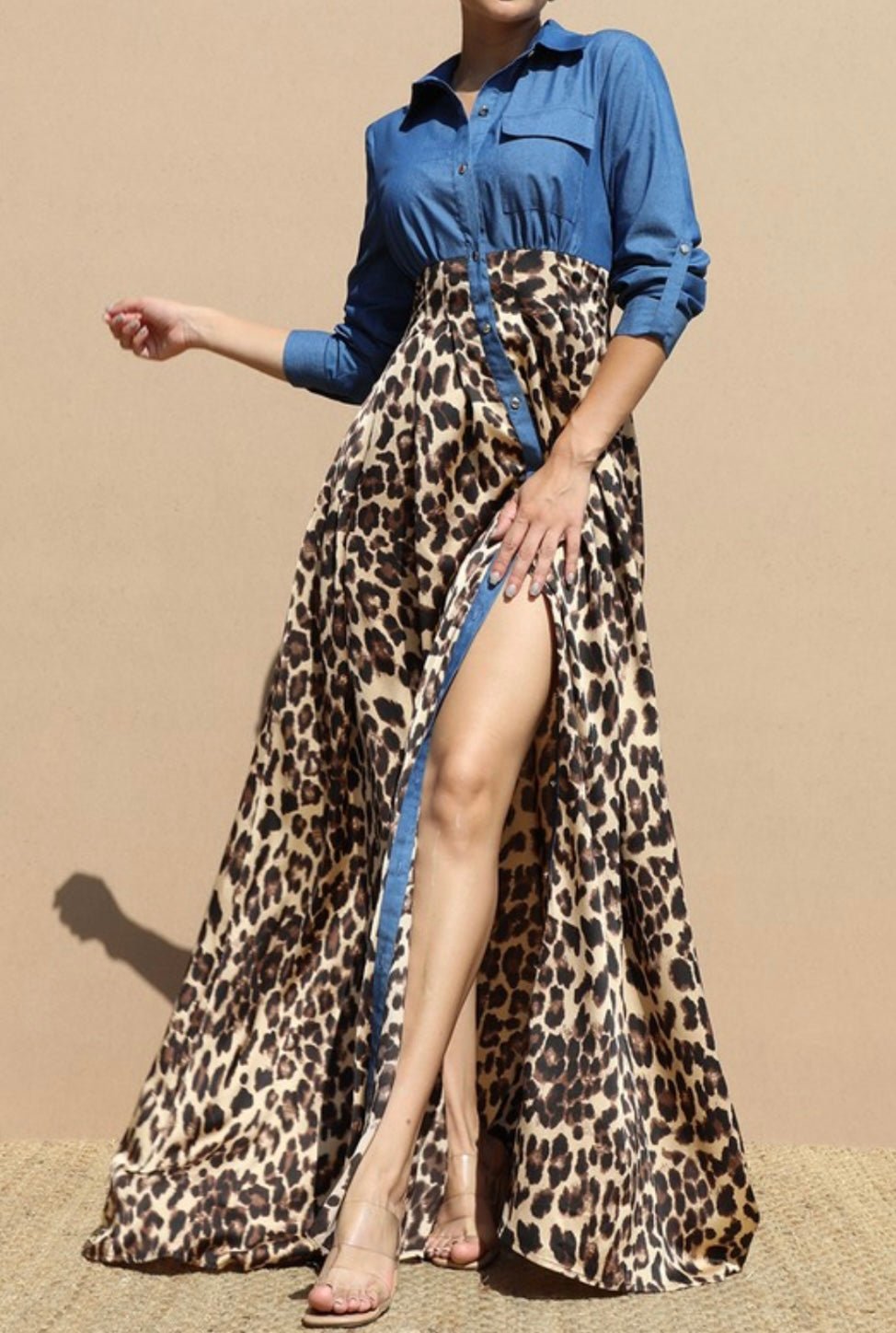 Denim Leopard Maxi Dress - New🌟 también en tienda - Bella Boutique & Bellasbylola.com