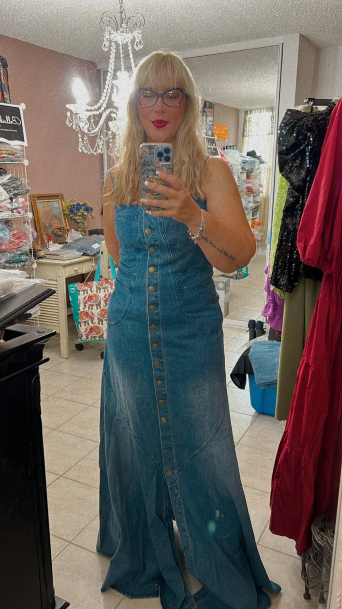 Mermaid Style Denim Maxi Dress with Adjustable Straps - Perfect for Any Occasion - Bella Boutique & Bellasbylola.com