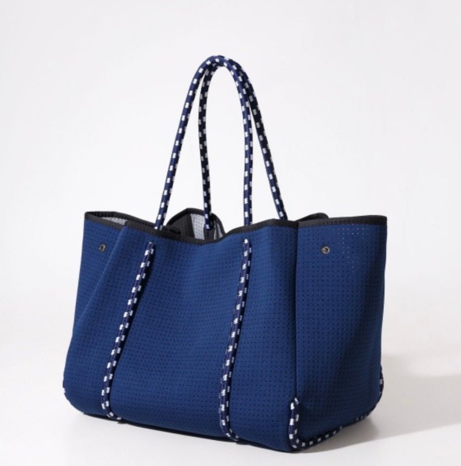 EVERYDAY TOTE BAG DEEP BLUE - PRE ORDER - Bella & Bellasbylola.com