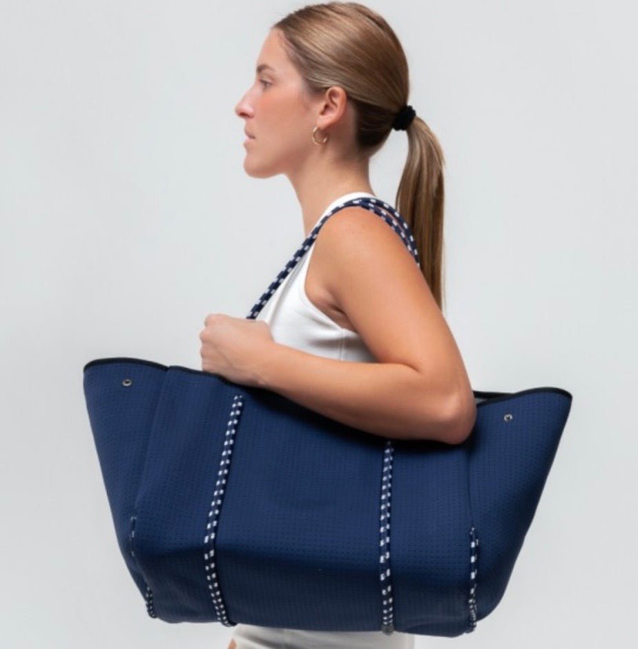 EVERYDAY TOTE BAG DEEP BLUE - PRE ORDER - Bella & Bellasbylola.com