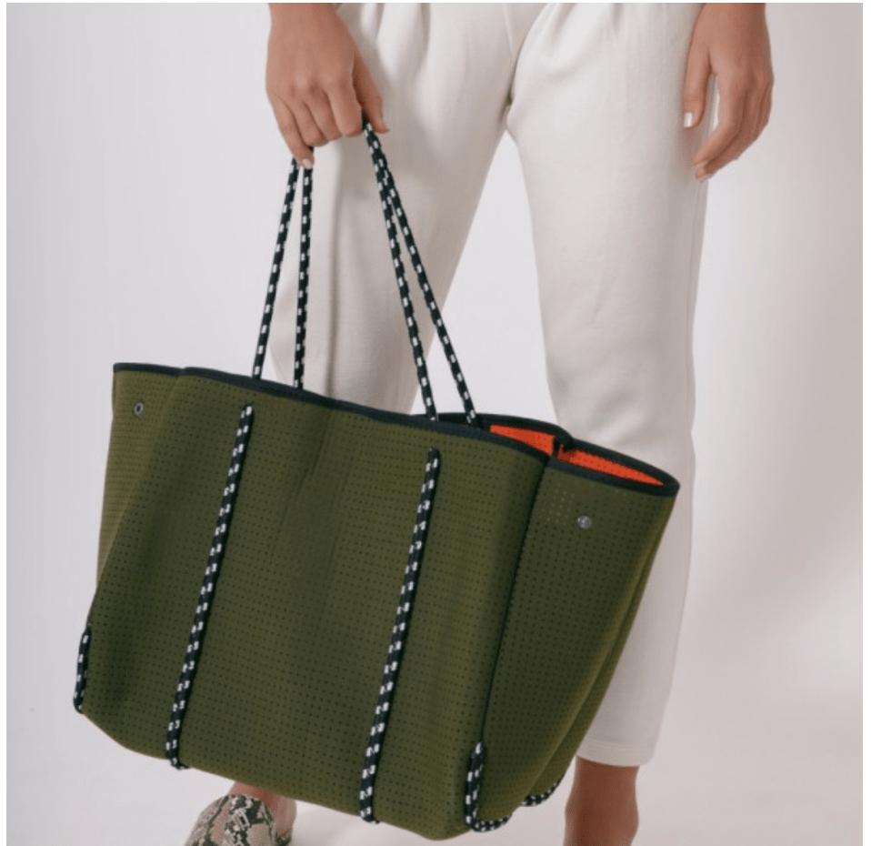 EVERYDAY TOTE BAG SAFARI GREEN - PRE ORDER - Bella & Bellasbylola.com
