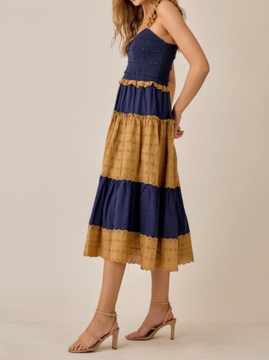 Eyelet Navy & Beige Maxi Dress - TAX INCLUDED - Bella Boutique & Bellasbylola.com