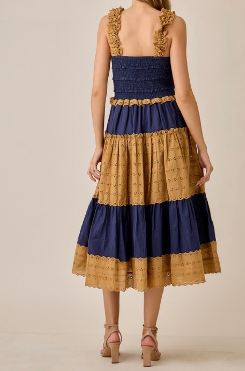 Eyelet Navy & Beige Maxi Dress - TAX INCLUDED - Bella Boutique & Bellasbylola.com
