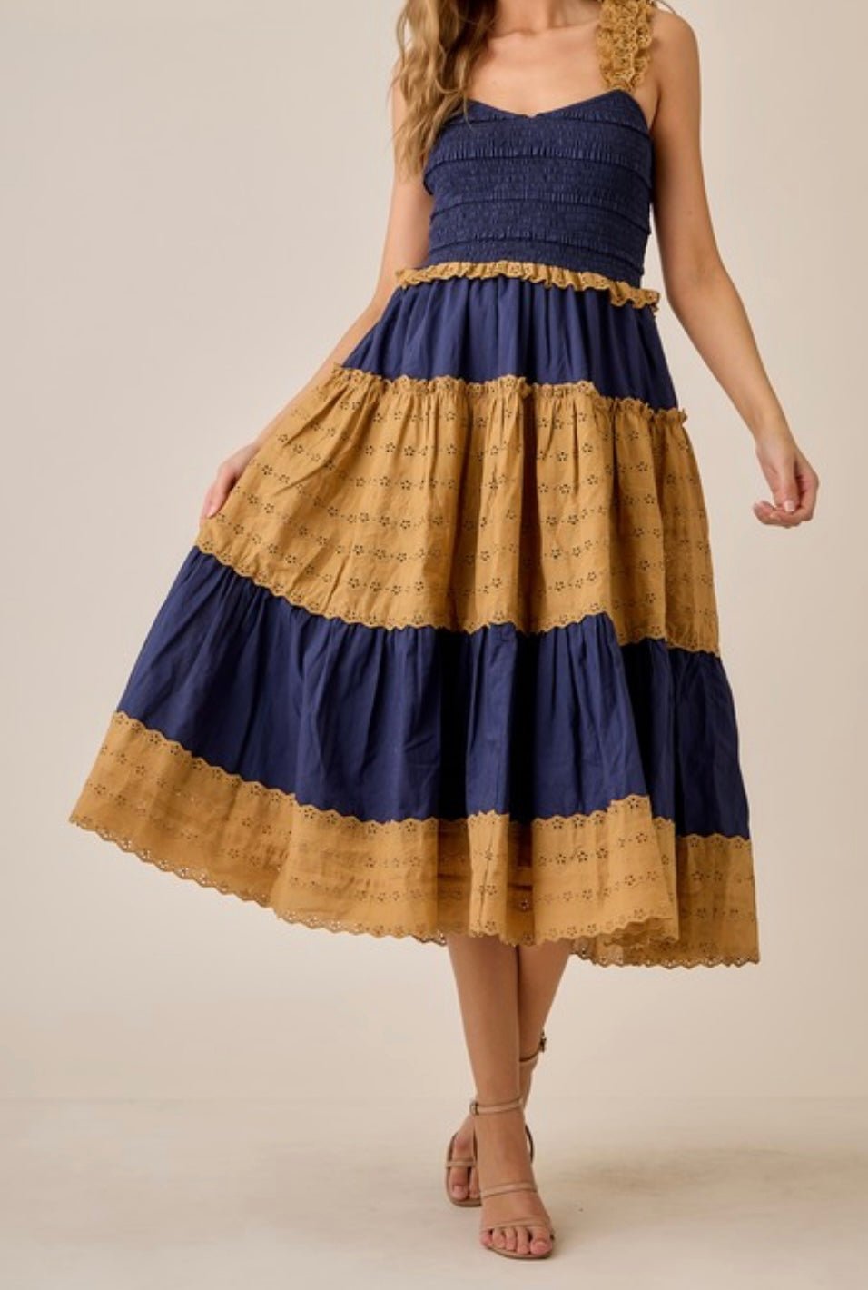 Eyelet Navy & Beige Maxi Dress - TAX INCLUDED - Bella Boutique & Bellasbylola.com