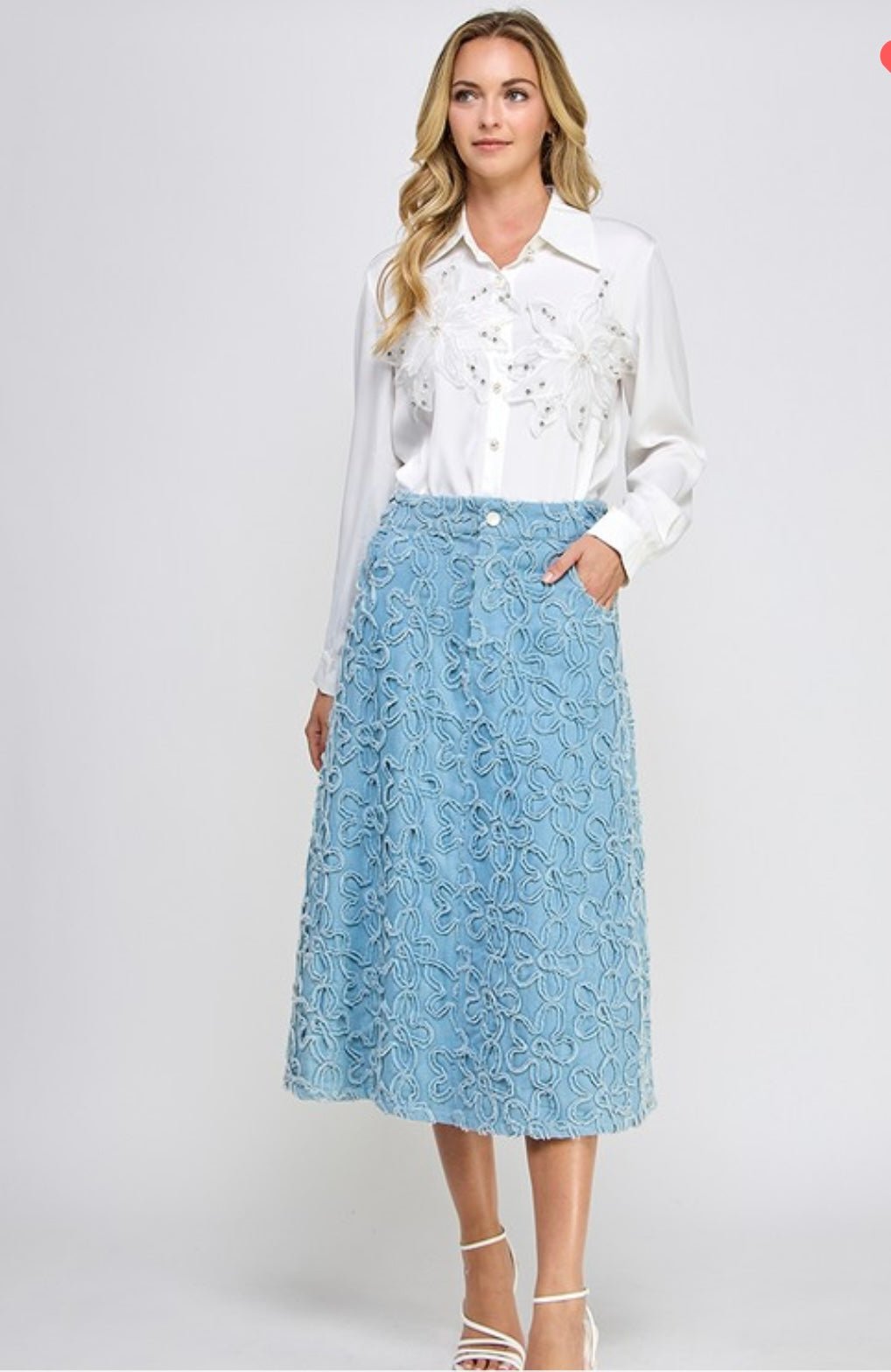 Floral Embroidery Denim Skirt - New 🌟 - Bella Boutique & Bellasbylola.com