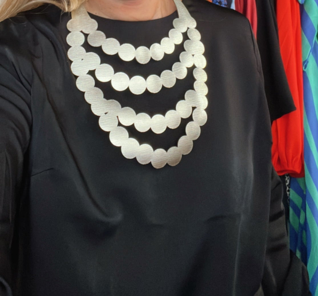 Golden Dot Leather Necklace - Chic & Elegant Accessory - Bella Boutique & Bellasbylola.com