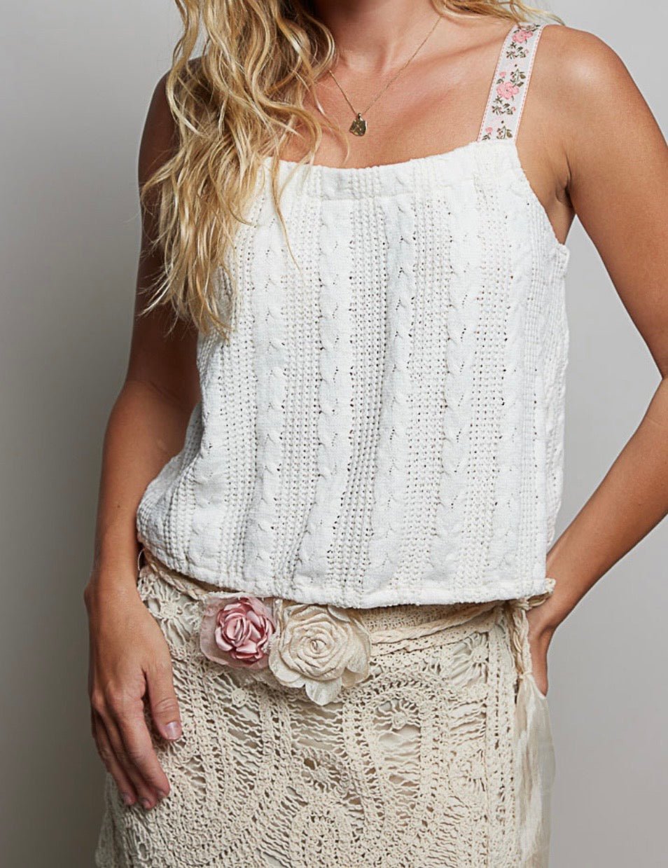 Crochet Flower Belt - Handcrafted Accessory - Bella Boutique & Bellasbylola.com