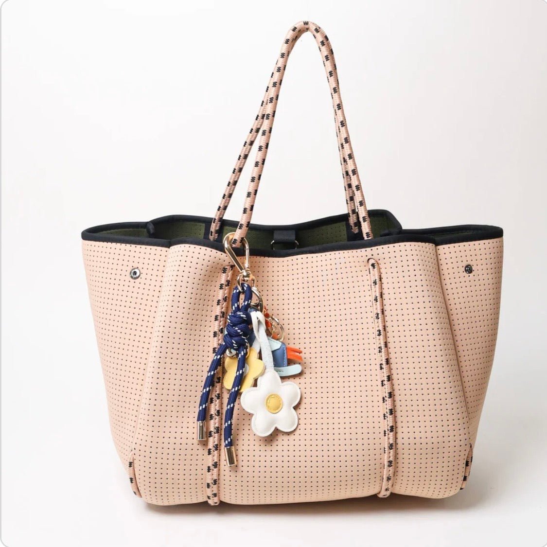 KEY CHAIN DEEP BLUE WITH CHARMS - YELLOW DAISIES AND BLUE ROCKING HORSE - Bella & Bellasbylola.com