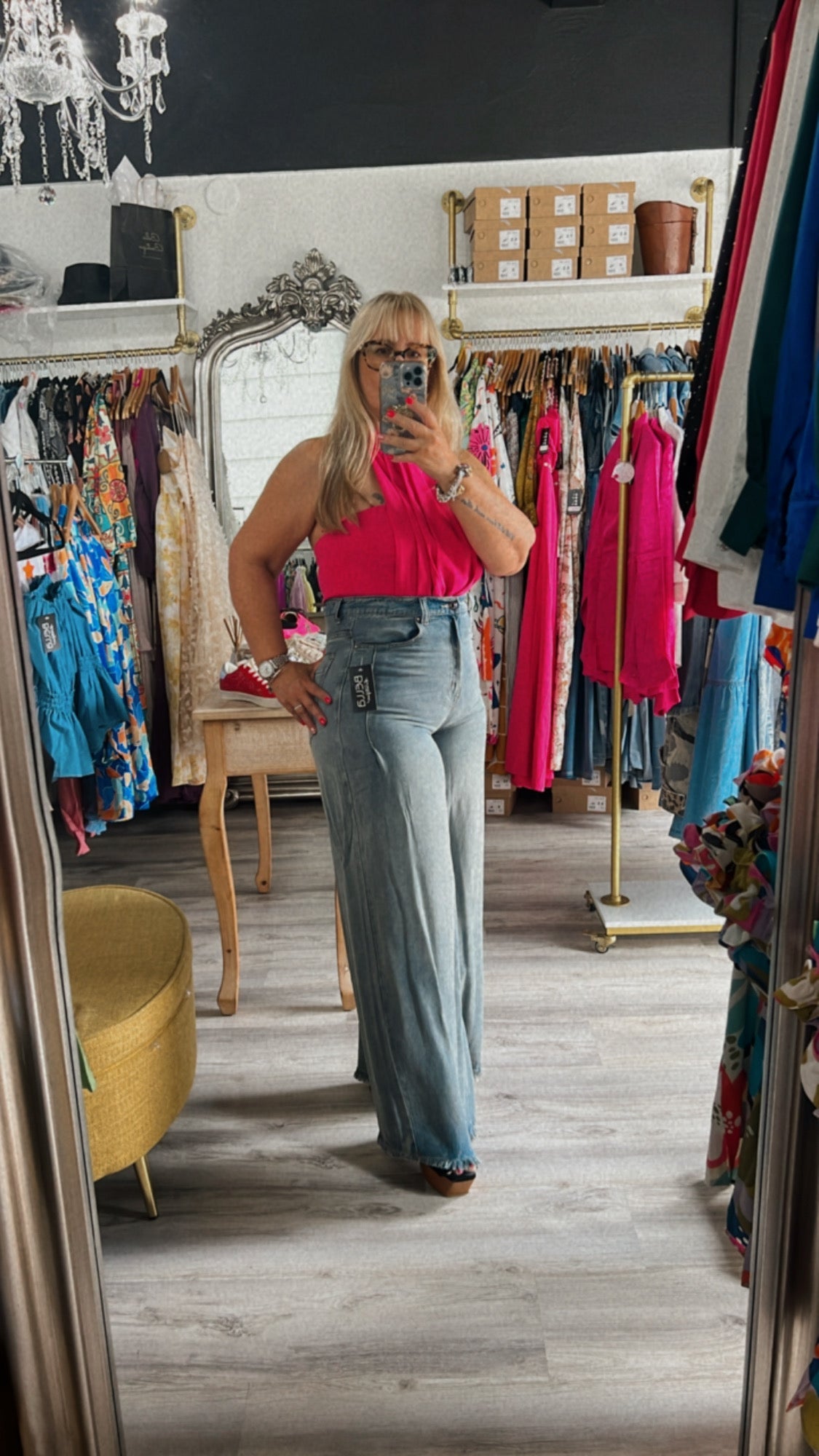 Maricel Jeans (dark or washed) no - Bella Boutique & Bellasbylola.com