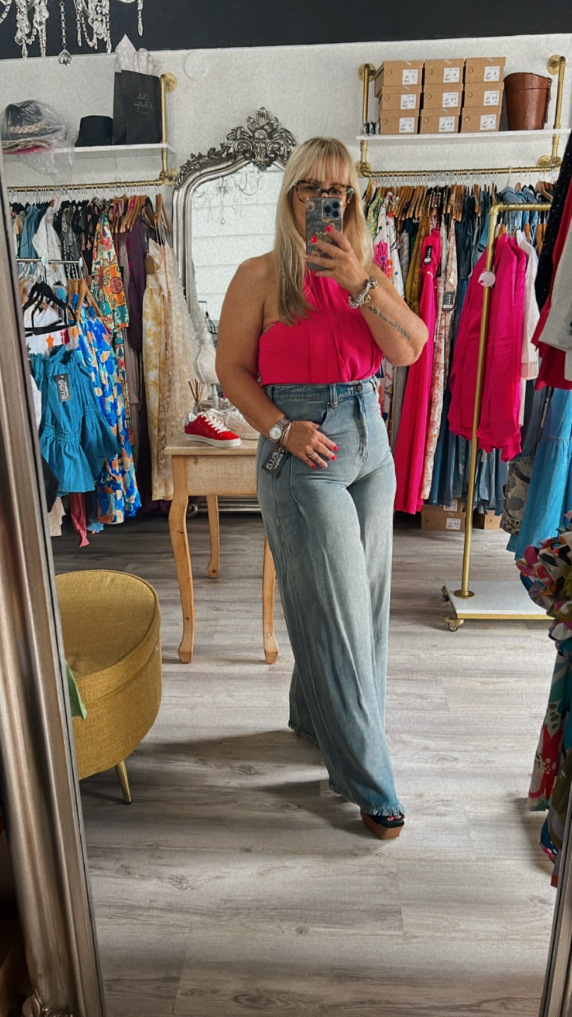 Maricel Jeans (dark or washed) no - Bella Boutique & Bellasbylola.com