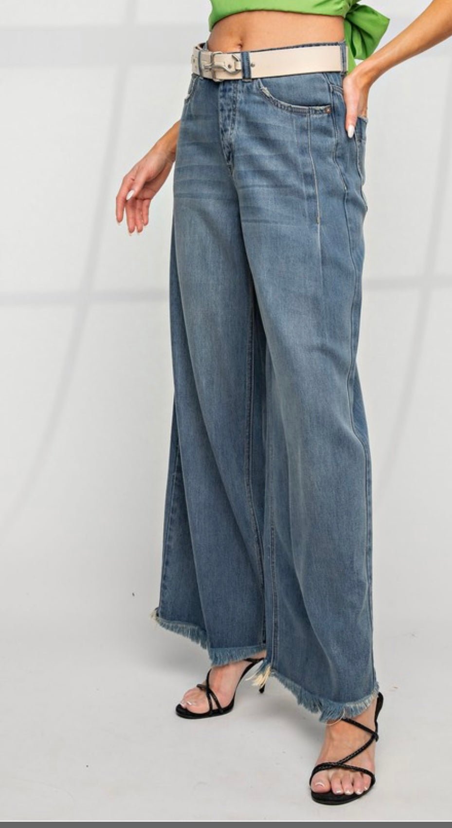 Maricel Jeans (dark or washed) no - Bella Boutique & Bellasbylola.com