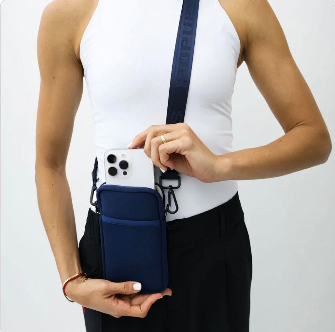 PHONE BAG DEEP BLUE - Bella & Bellasbylola.com