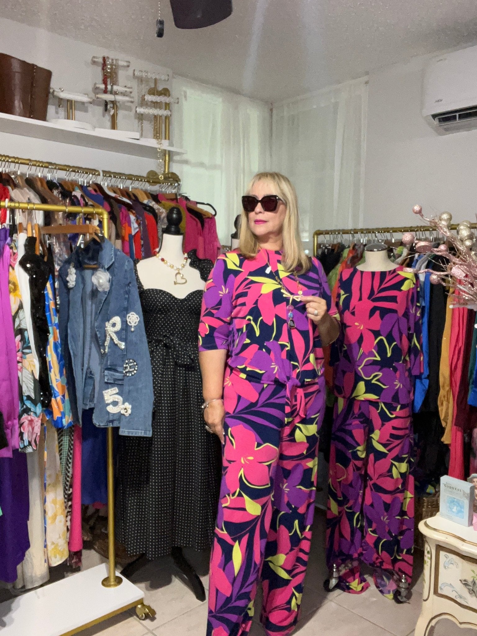 Pia Colors Palazzo Set - NEW🌟. BY DESIGNER PIA COLORS 🌺 / New✨ - Bella Boutique & Bellasbylola.com