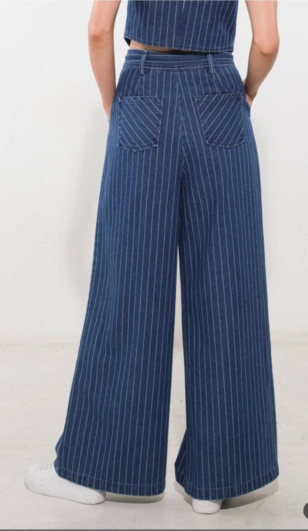 Pinstripe Dark Denim Vest - New 🌟 In Store & Online - Bella Boutique & Bellasbylola.com
