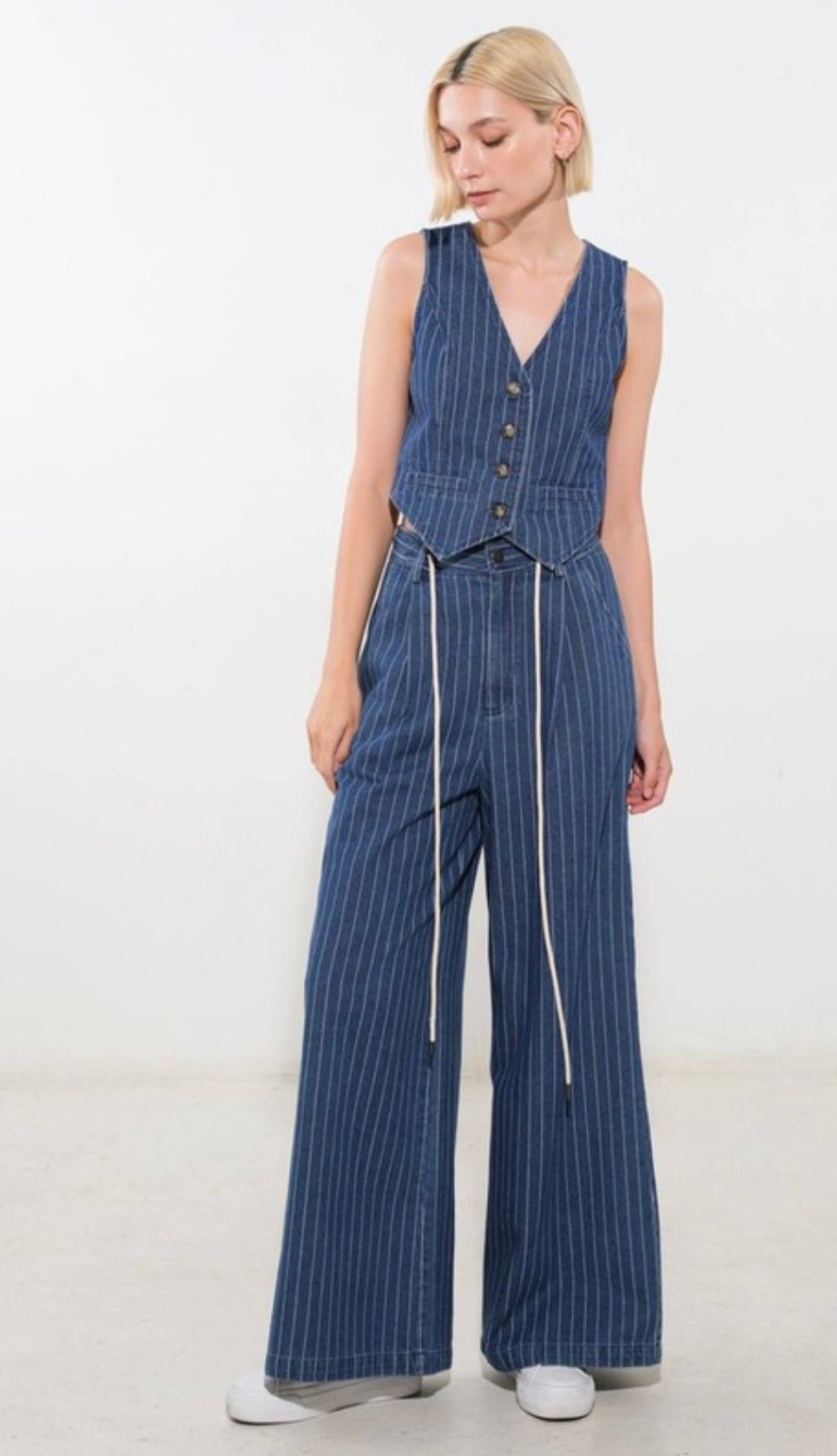 Pinstripe Dark Denim Vest - New 🌟 In Store & Online - Bella Boutique & Bellasbylola.com