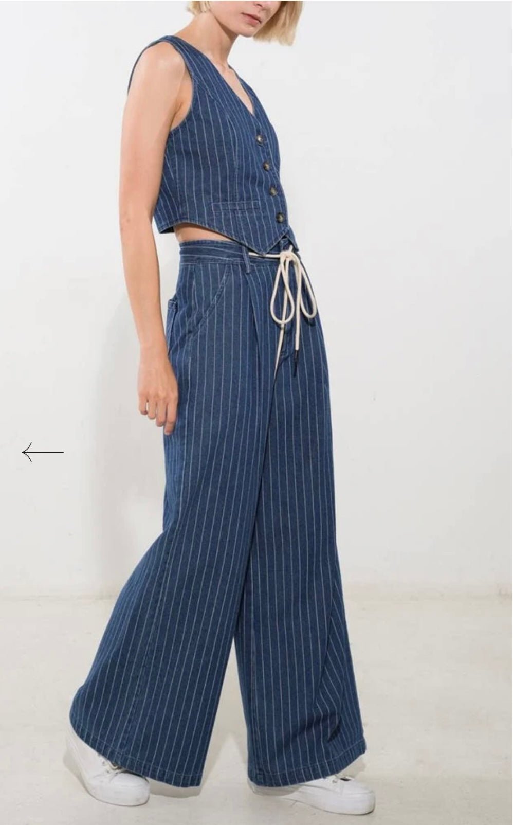 Pinstripe Denim Palazzo New 🌟 - In Store & Online - Bella Boutique & Bellasbylola.com