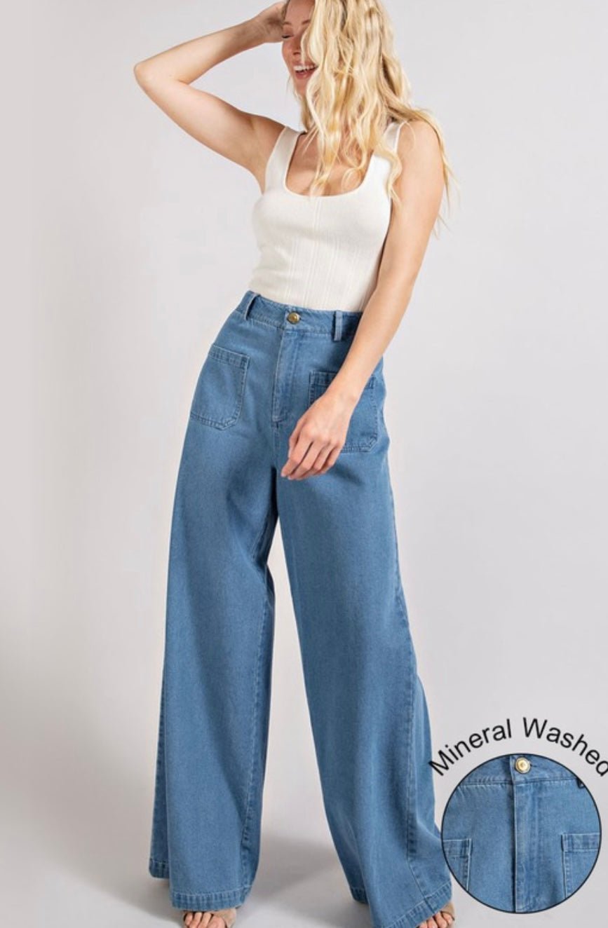 Timeless Chic: Retro Palazzo Jeans - Classic Style & Comfort - Bella Boutique & Bellasbylola.com
