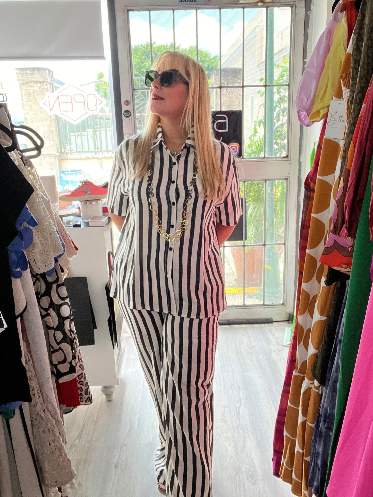 Stripes Beige & Black Set - In store & online✨ - Bella Boutique & Bellasbylola.com