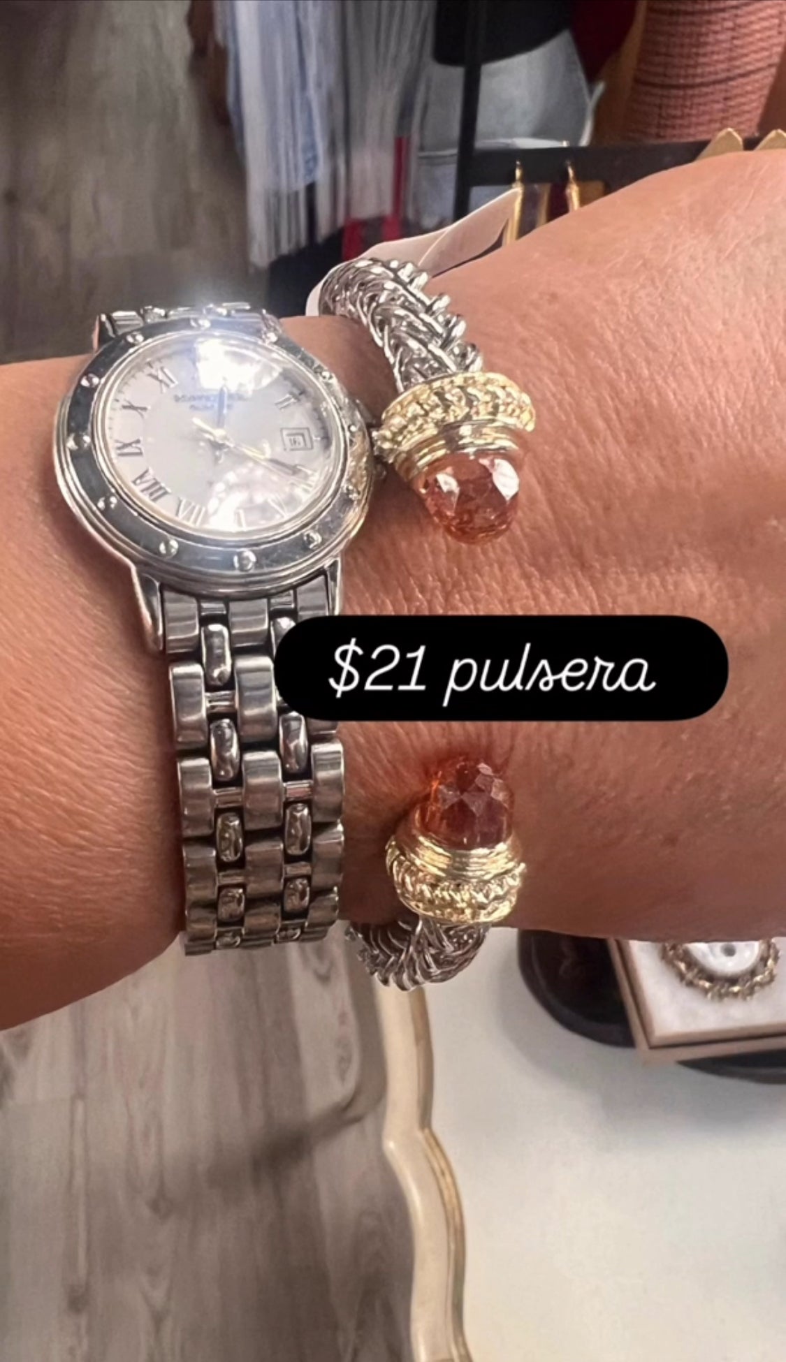 Stunning Brown Bracelet - Fashion Accessory - Bella Boutique & Bellasbylola.com