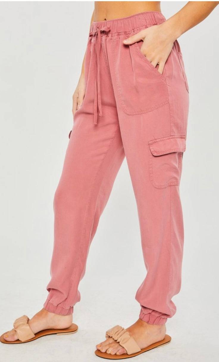 Tencel Joggers: Eco-Friendly Comfort for Active Days - Bella Boutique & Bellasbylola.com