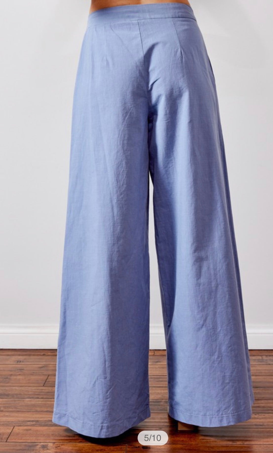Classic V-Neck Button-Up Vest | Linen-Cotton Blend | Stylish Silhouette - Tereza Azul Cielo - Bellasbylola.com