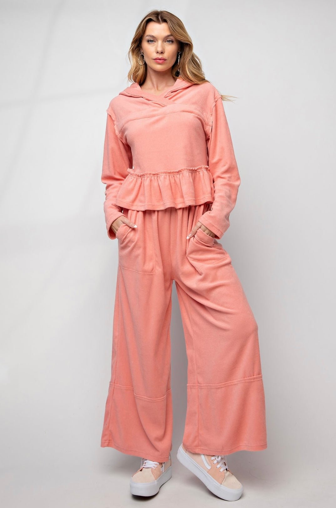 Travel Top - Bella Boutique & Bellasbylola.com