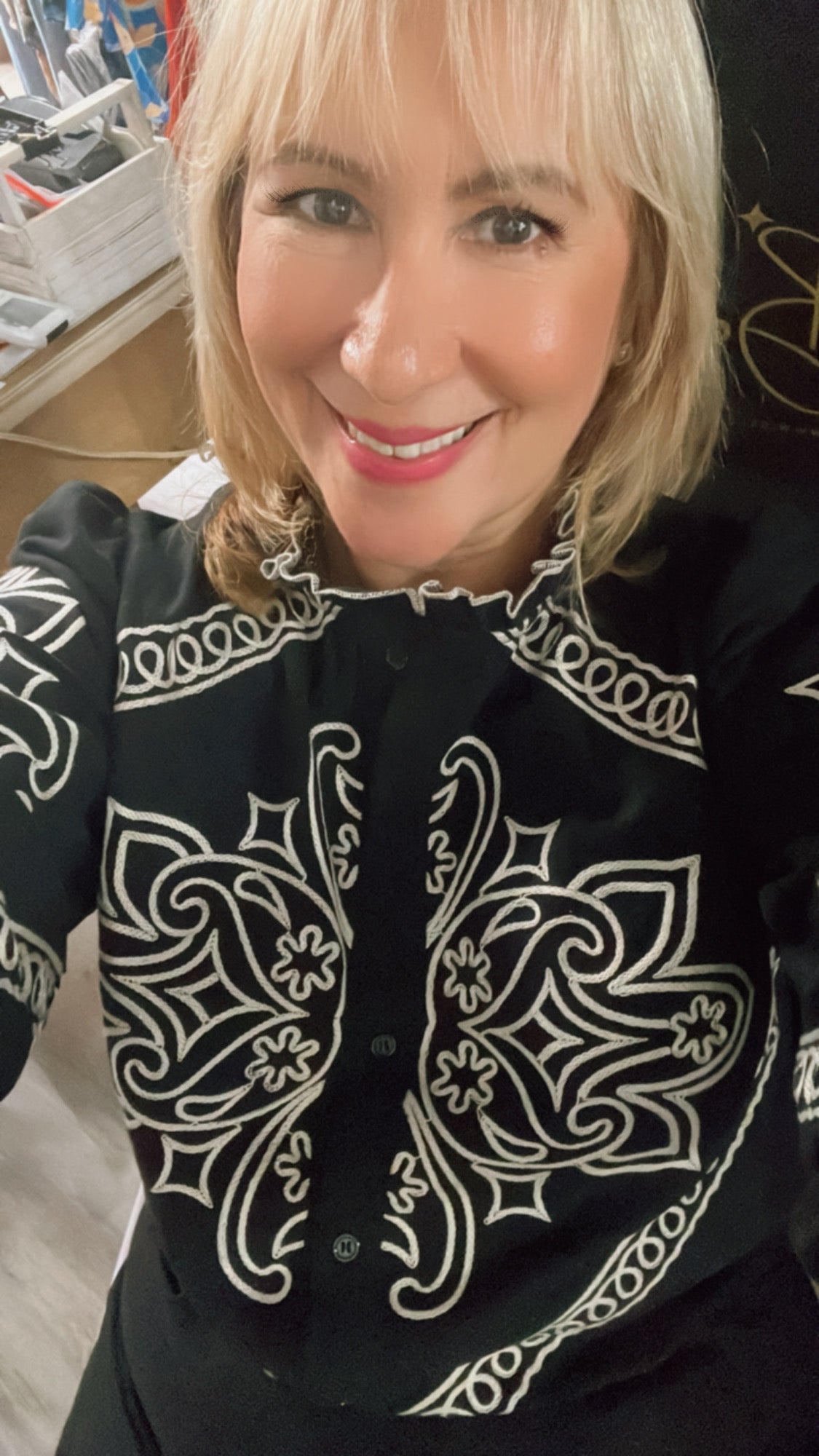 Western Boho Embroidery Chic Blouse - Bella Boutique & Bellasbylola.com