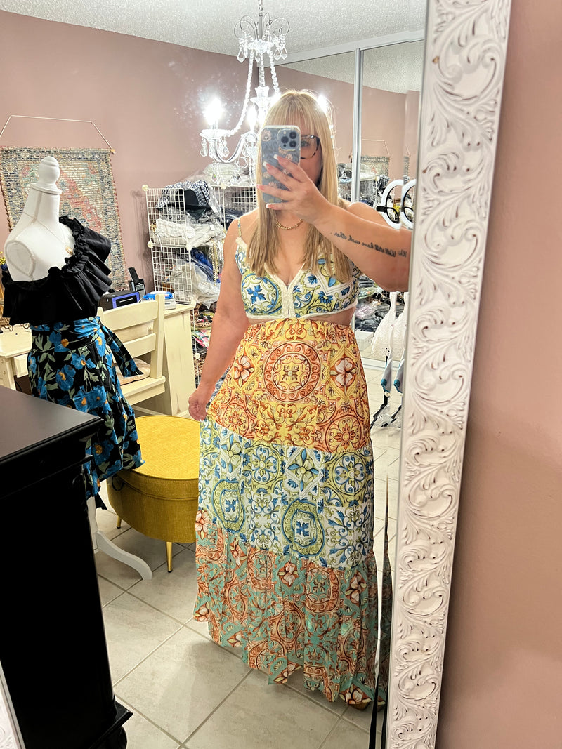 Baroque Yellow Maxi Dress - Bellasbylola.com