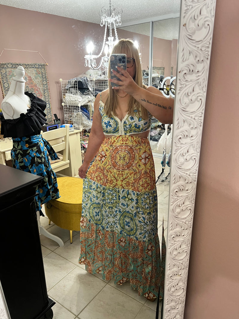 Baroque Yellow Maxi Dress - Bellasbylola.com